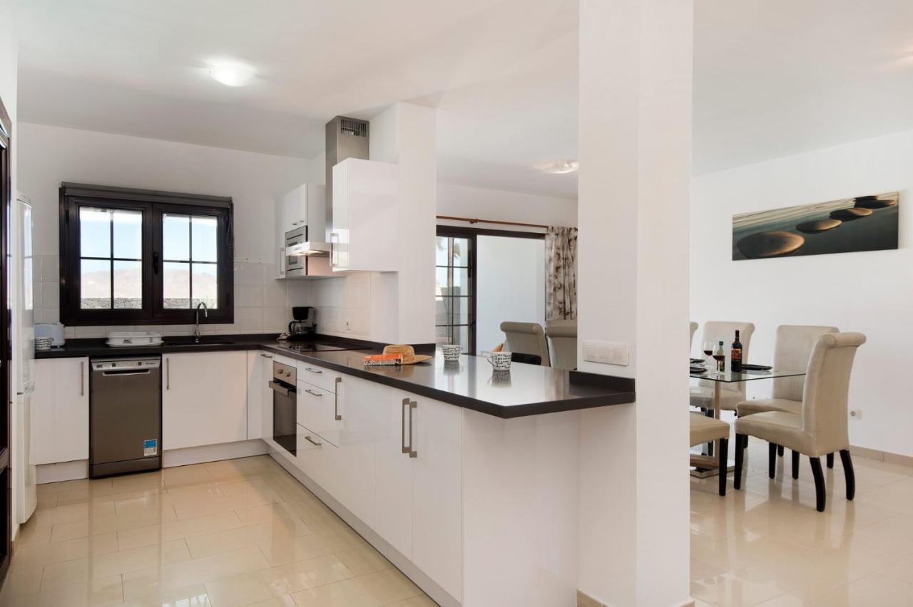 Villa Chinamar By Villa Plus Playa Blanca  Luaran gambar