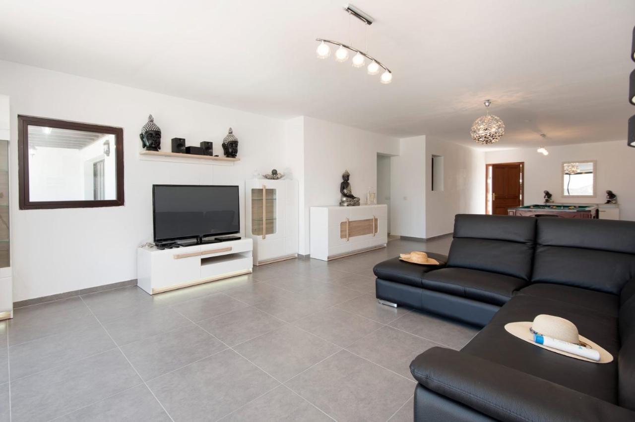 Villa Chinamar By Villa Plus Playa Blanca  Luaran gambar