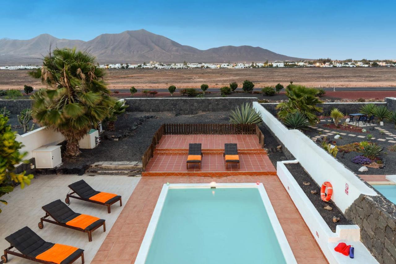 Villa Chinamar By Villa Plus Playa Blanca  Luaran gambar