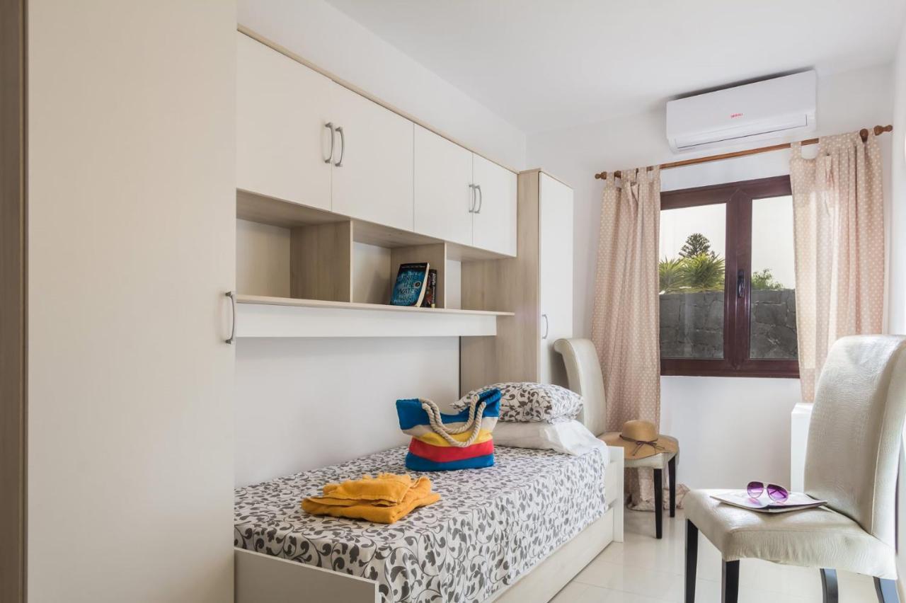 Villa Chinamar By Villa Plus Playa Blanca  Luaran gambar